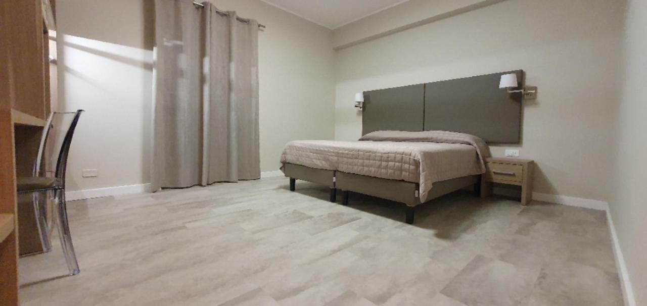 Il Gabbiano Hotel Termini Imerese Eksteriør billede